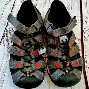 Keen Newport Neo H2 Kids Grey Orange Waterproof Hiking Sandals 1018434 Size 12